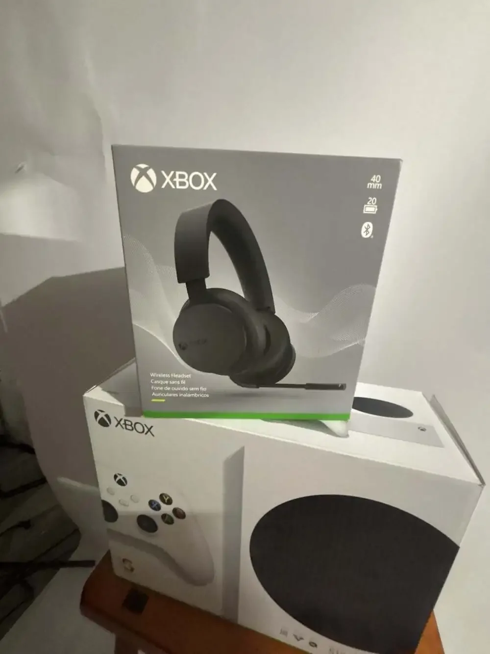 Microsoft Xbox Series S 512GB Digital Edition Console with Xbox Wireless Headset